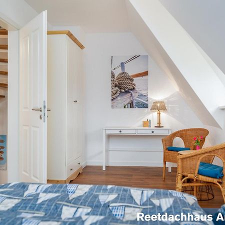 Reetidyll Am Haff Villa Pepelow Exterior foto